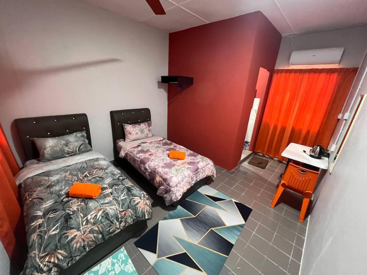 Putra Sentosa Retreat Camp, Sematan Hotell Rum bild