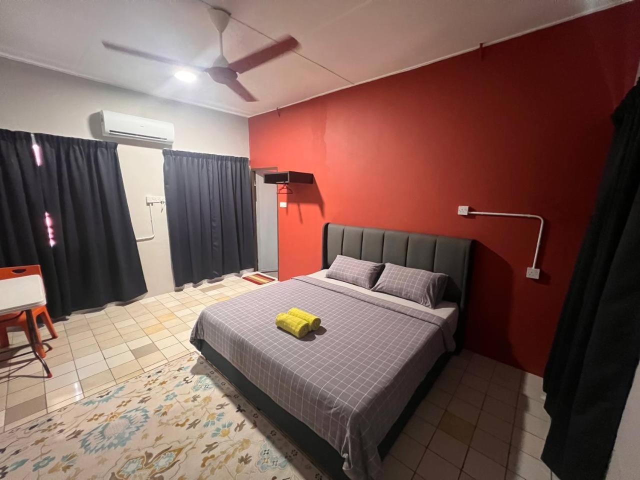 Putra Sentosa Retreat Camp, Sematan Hotell Rum bild